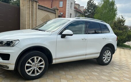 Volkswagen Touareg III, 2016 год, 3 700 000 рублей, 1 фотография
