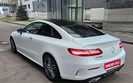 Mercedes-Benz E-Класс, 2019 год, 4 700 000 рублей, 2 фотография