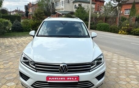 Volkswagen Touareg III, 2016 год, 3 700 000 рублей, 2 фотография