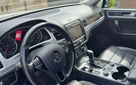 Volkswagen Touareg III, 2016 год, 3 700 000 рублей, 6 фотография