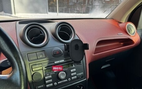 Ford Fiesta, 2007 год, 289 000 рублей, 11 фотография