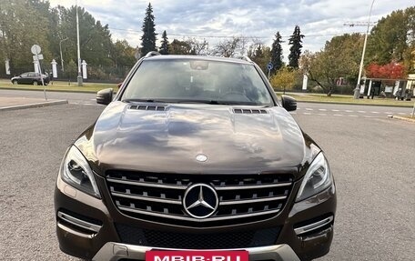 Mercedes-Benz M-Класс, 2015 год, 2 300 000 рублей, 5 фотография