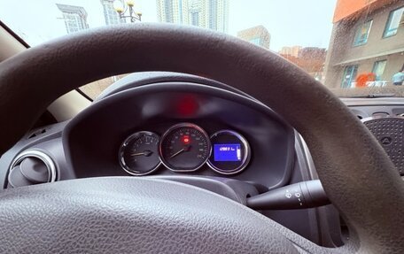 Renault Logan II, 2017 год, 619 000 рублей, 13 фотография