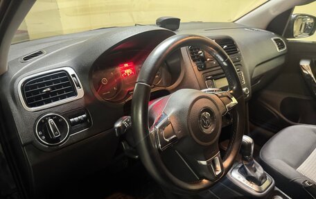 Volkswagen Polo VI (EU Market), 2012 год, 820 000 рублей, 13 фотография