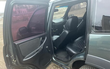 Chevrolet Niva I рестайлинг, 2011 год, 400 000 рублей, 11 фотография