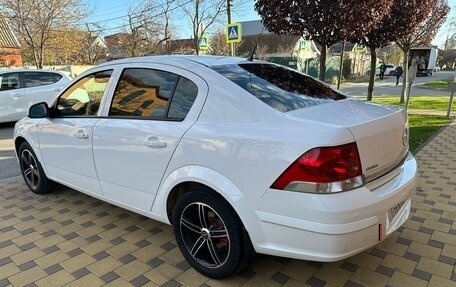 Opel Astra H, 2013 год, 558 000 рублей, 34 фотография