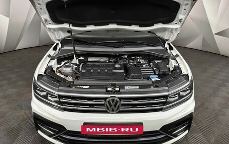 Volkswagen Tiguan II, 2018 год, 2 615 000 рублей, 10 фотография