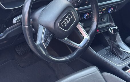 Audi Q3, 2019 год, 2 999 999 рублей, 13 фотография