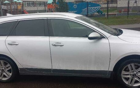 KIA cee'd III, 2020 год, 1 000 000 рублей, 3 фотография