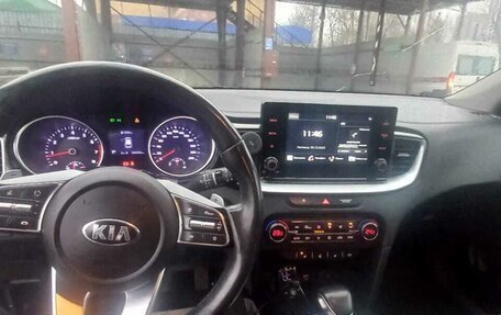 KIA cee'd III, 2020 год, 1 000 000 рублей, 12 фотография