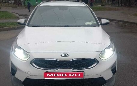 KIA cee'd III, 2020 год, 1 000 000 рублей, 5 фотография