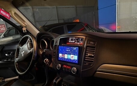 Mitsubishi Pajero IV, 2012 год, 1 980 000 рублей, 3 фотография