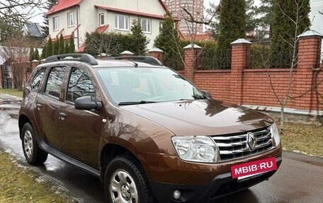 Renault Duster I рестайлинг, 2013 год, 900 000 рублей, 2 фотография