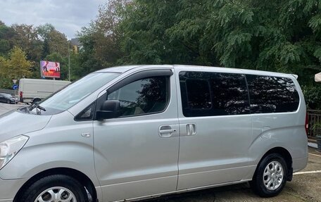 Hyundai Grand Starex Grand Starex I рестайлинг 2, 2010 год, 1 250 000 рублей, 6 фотография