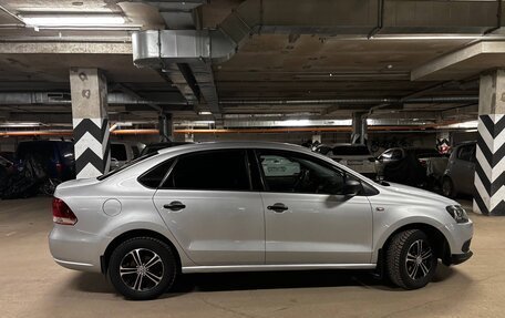 Volkswagen Polo VI (EU Market), 2012 год, 600 000 рублей, 3 фотография