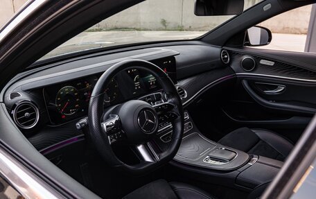 Mercedes-Benz E-Класс, 2020 год, 4 800 000 рублей, 11 фотография