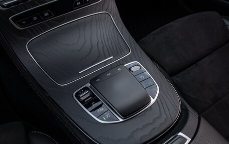 Mercedes-Benz E-Класс, 2020 год, 4 800 000 рублей, 22 фотография