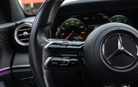 Mercedes-Benz E-Класс, 2020 год, 4 800 000 рублей, 25 фотография