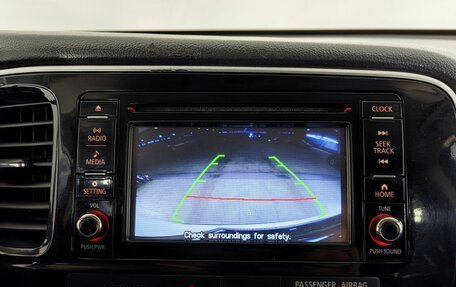 Mitsubishi Outlander III рестайлинг 3, 2017 год, 1 150 000 рублей, 14 фотография