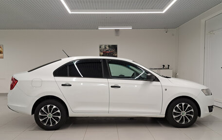 Skoda Rapid I, 2017 год, 780 000 рублей, 5 фотография