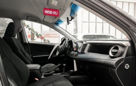 Toyota RAV4, 2014 год, 1 890 000 рублей, 15 фотография