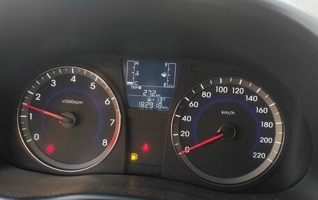 Hyundai Solaris II рестайлинг, 2015 год, 850 000 рублей, 6 фотография