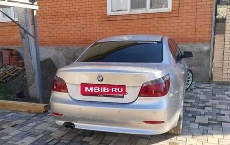 BMW 5 серия, 2004 год, 850 000 рублей, 7 фотография