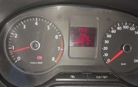 Volkswagen Polo VI (EU Market), 2011 год, 380 000 рублей, 10 фотография