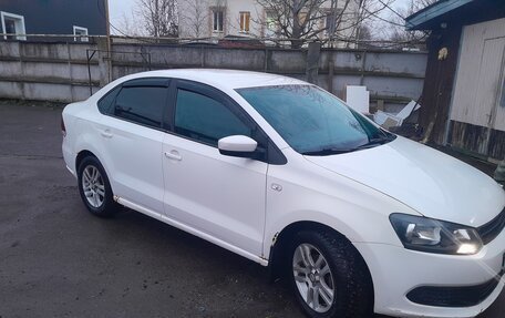 Volkswagen Polo VI (EU Market), 2011 год, 380 000 рублей, 4 фотография