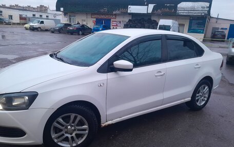 Volkswagen Polo VI (EU Market), 2011 год, 380 000 рублей, 3 фотография