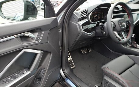 Audi Q3, 2025 год, 5 606 000 рублей, 6 фотография