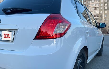 KIA cee'd I рестайлинг, 2011 год, 940 000 рублей, 10 фотография