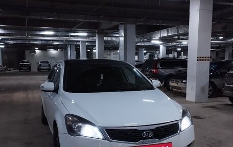 KIA cee'd I рестайлинг, 2011 год, 940 000 рублей, 22 фотография