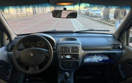 Renault Symbol I, 2002 год, 265 000 рублей, 10 фотография