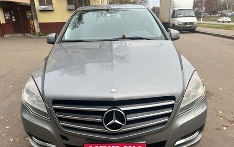Mercedes-Benz R-Класс, 2011 год, 1 300 000 рублей, 1 фотография