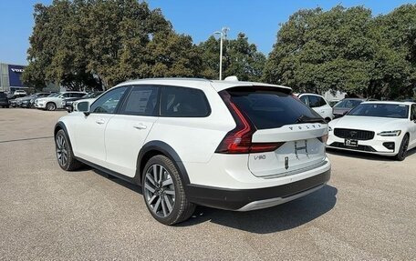 Volvo V90 Cross Country I рестайлинг, 2025 год, 7 612 000 рублей, 3 фотография