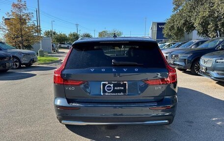 Volvo V60 Cross Country II, 2025 год, 7 009 000 рублей, 4 фотография