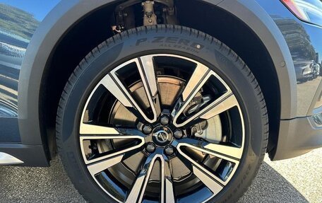 Volvo V60 Cross Country II, 2025 год, 7 009 000 рублей, 6 фотография