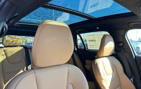 Volvo V60 Cross Country II, 2025 год, 7 009 000 рублей, 8 фотография