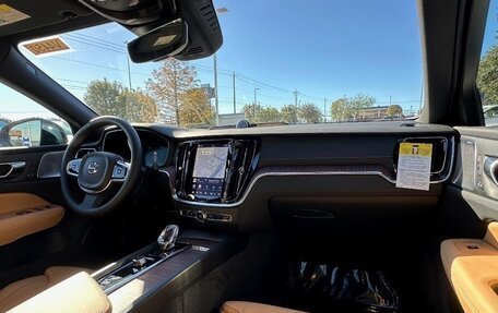 Volvo V60 Cross Country II, 2025 год, 7 009 000 рублей, 9 фотография