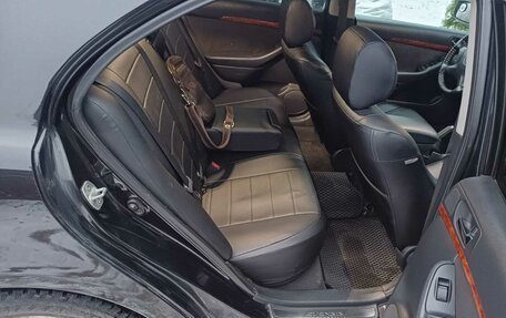 Toyota Avensis III рестайлинг, 2005 год, 750 000 рублей, 13 фотография