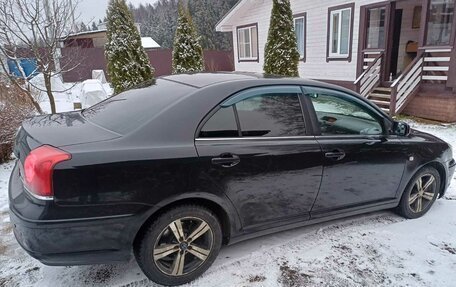 Toyota Avensis III рестайлинг, 2005 год, 750 000 рублей, 9 фотография