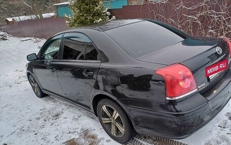 Toyota Avensis III рестайлинг, 2005 год, 750 000 рублей, 4 фотография