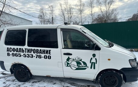 Toyota Town Ace III, 1998 год, 400 000 рублей, 2 фотография