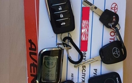 Toyota Avensis III рестайлинг, 2005 год, 750 000 рублей, 22 фотография