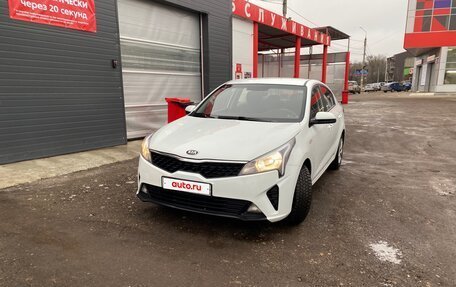 KIA Rio IV, 2020 год, 1 490 000 рублей, 6 фотография