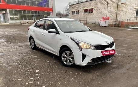 KIA Rio IV, 2020 год, 1 490 000 рублей, 5 фотография
