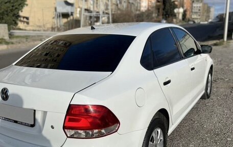 Volkswagen Polo VI (EU Market), 2015 год, 790 000 рублей, 3 фотография