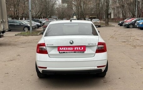 Skoda Octavia, 2017 год, 1 050 000 рублей, 8 фотография