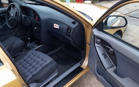 Hyundai Elantra III, 2003 год, 350 000 рублей, 2 фотография